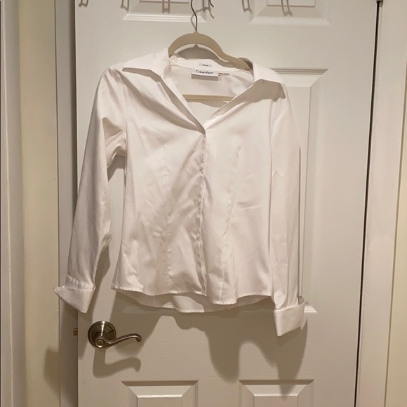 Calvin Klein Tops - FLASH SALE 🔥 Calvin Klein white button down